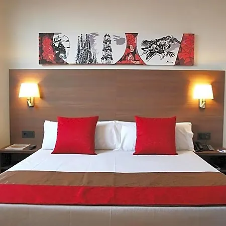 Hotel 4 4*