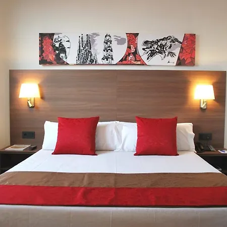 Hotel 4 4*