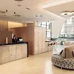 Hotel 4